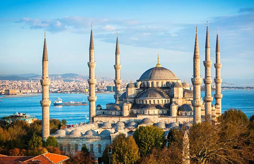 君士坦丁堡什么时候变成伊斯坦布尔了？