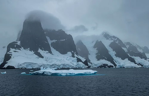 卫星数据显示，2月份南极海冰处于历史最低水平